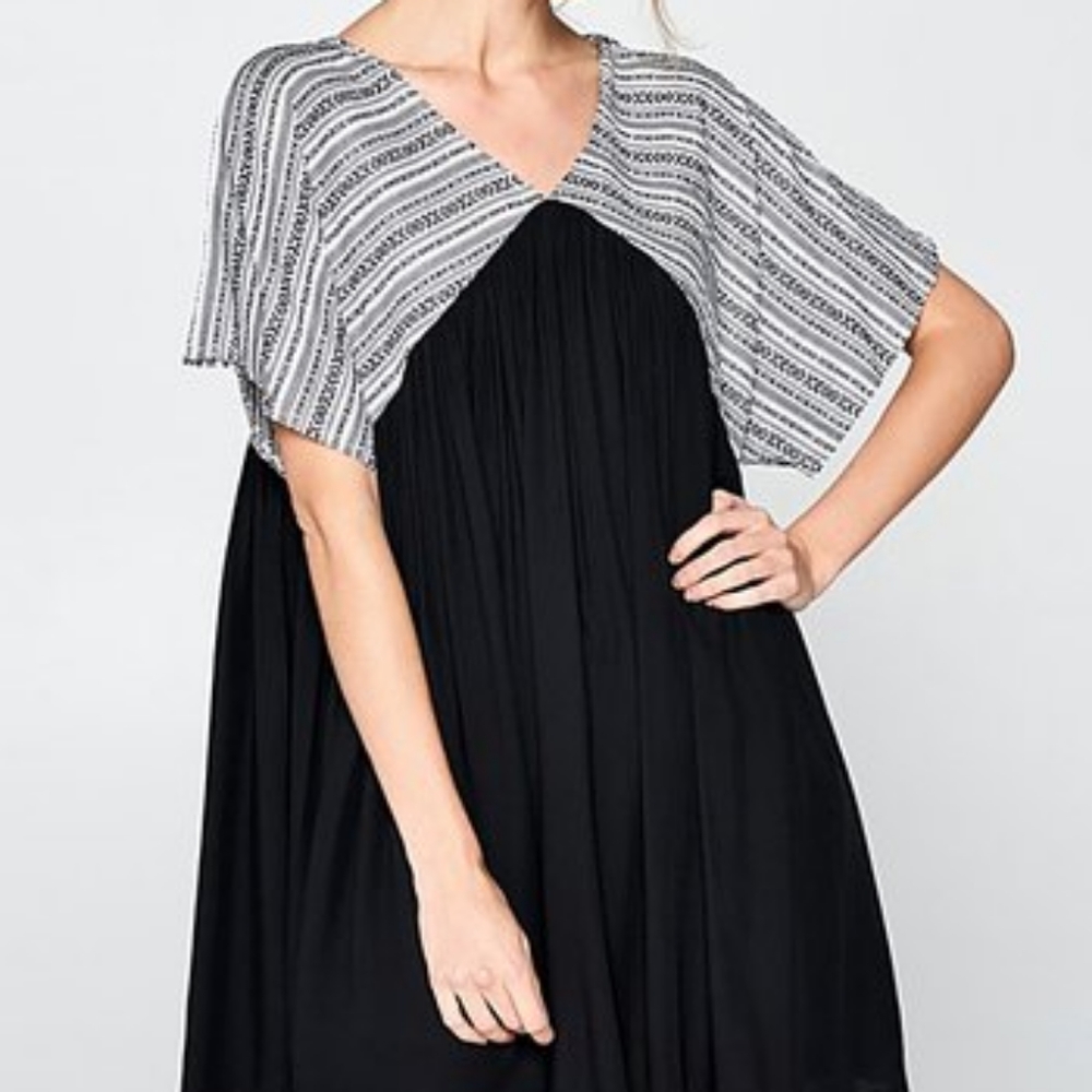 NWT Simply Boho Velzera black & white tunic /dress